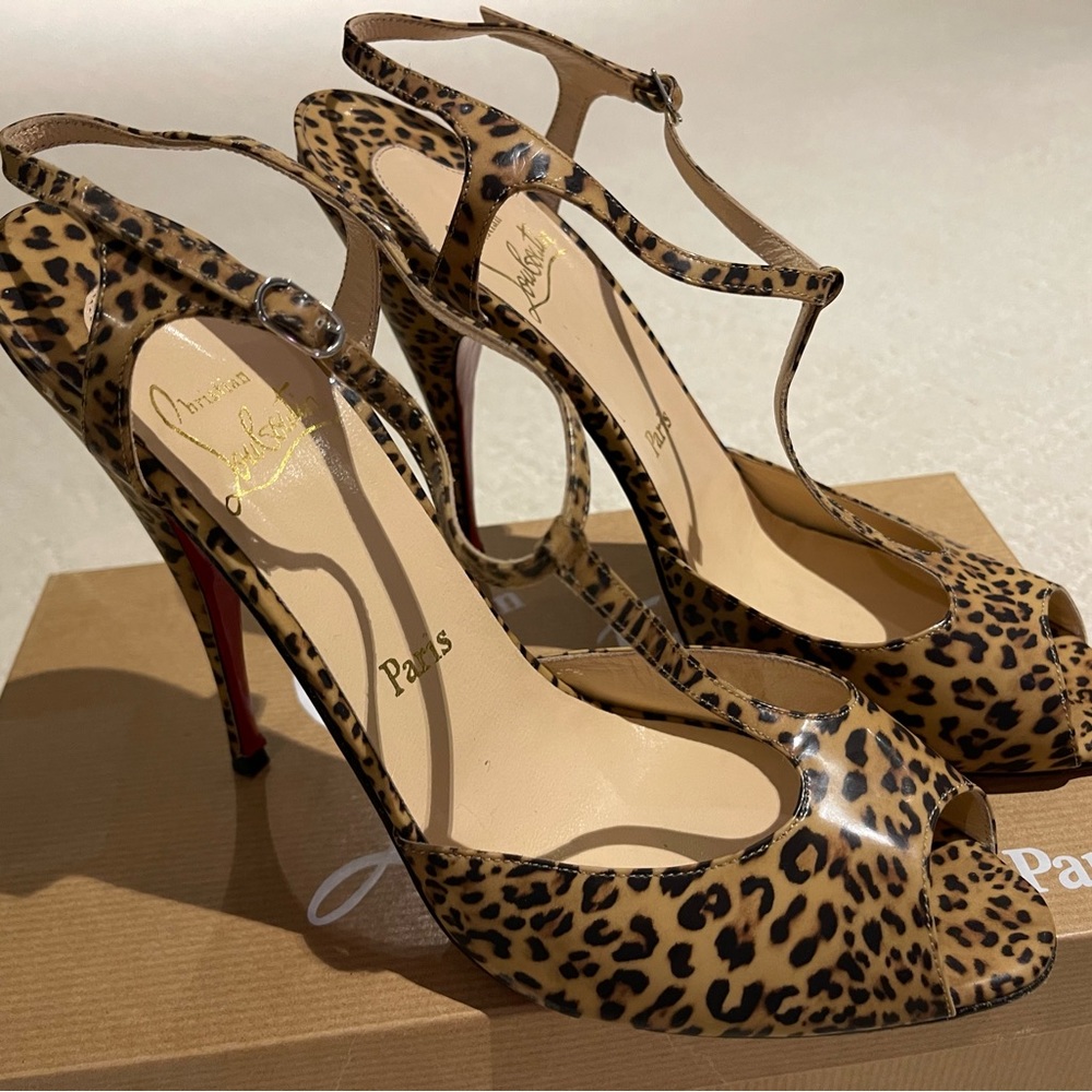 Christian Louboutin leopard print ERNESTA 120 Size 40